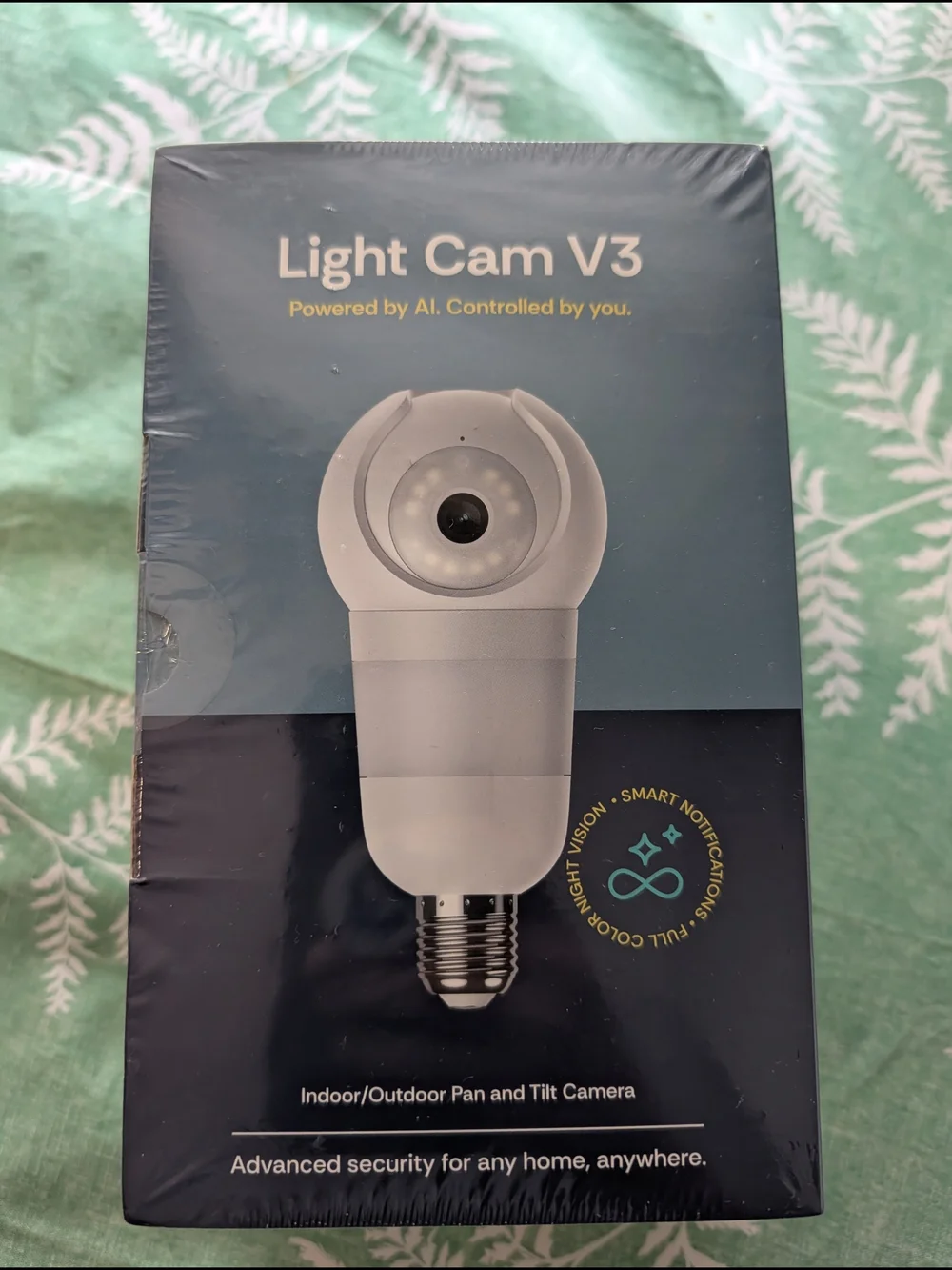 Light Cam V3 White Indoor/Outdoor Pan and Tilt Camera